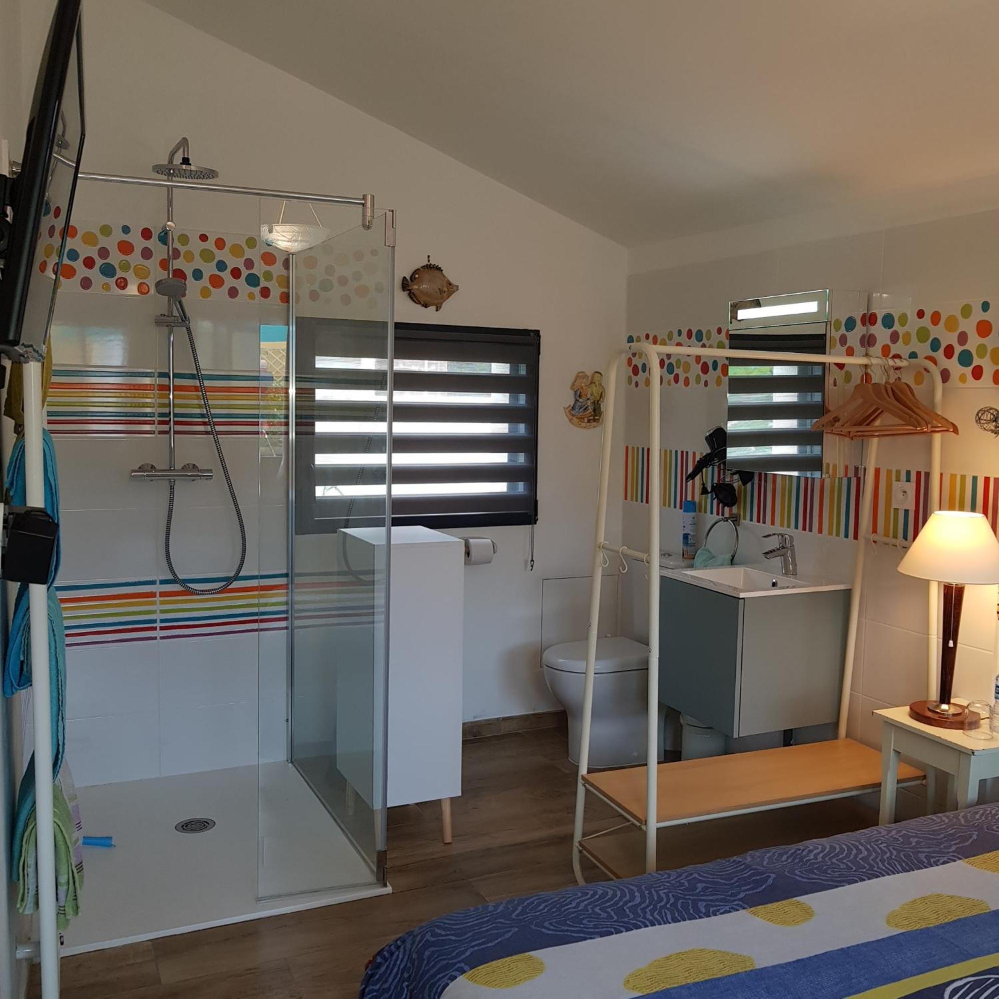 Bed and Breakfast Le Jardin Coudeville Екстер'єр фото